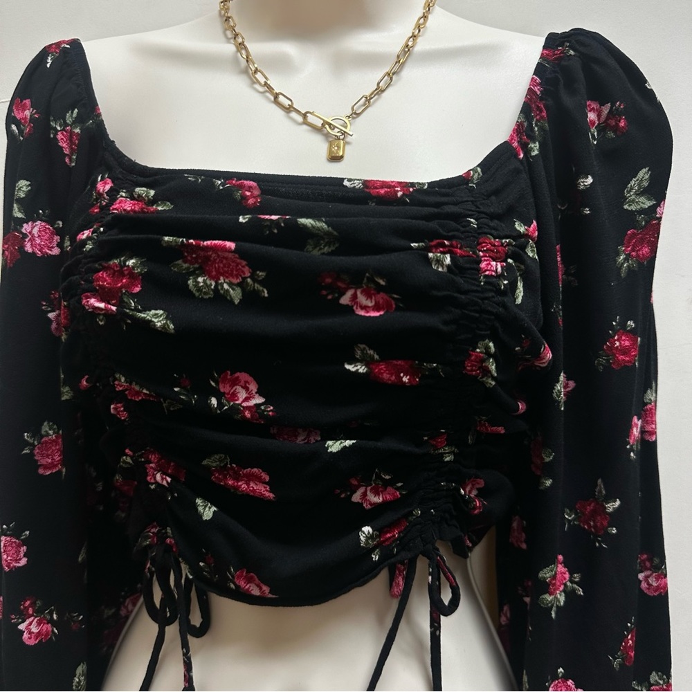 🌹🌹 Spring super cute top size S - Picture 5 of 7